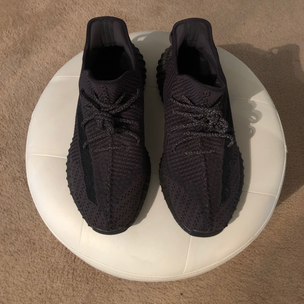 Yeezy - Picture 4 of 4